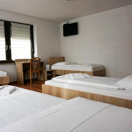 Hotel Kreuz Schwäbisch Gmünd Exteriér fotografie