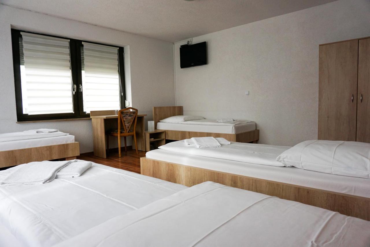Hotel Kreuz Schwäbisch Gmünd Exteriér fotografie